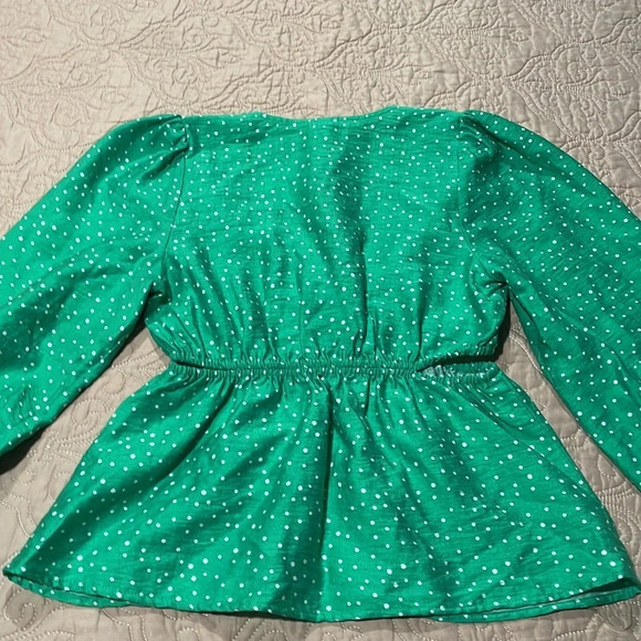 Super Cute Top - Picture 10 of 13